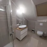 Anton Apartmanhaz