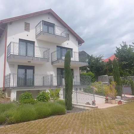 Anton Apartmanhaz Balatonfüred
