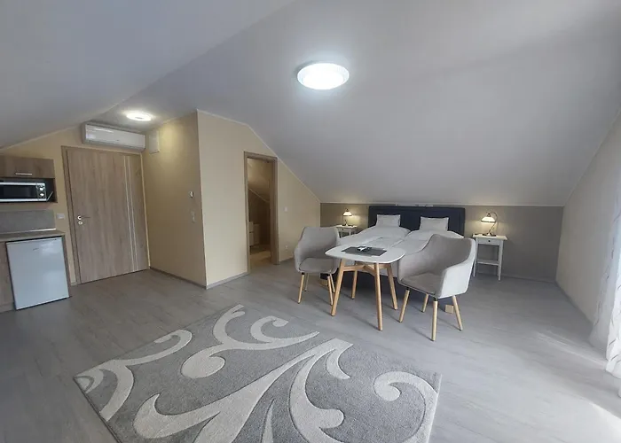 Anton Apartmanhaz