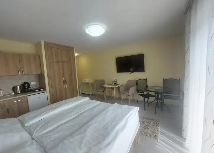 Anton Apartmanhaz