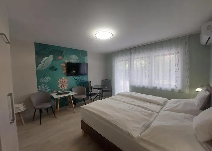 Anton Apartmanhaz Guest house 3*